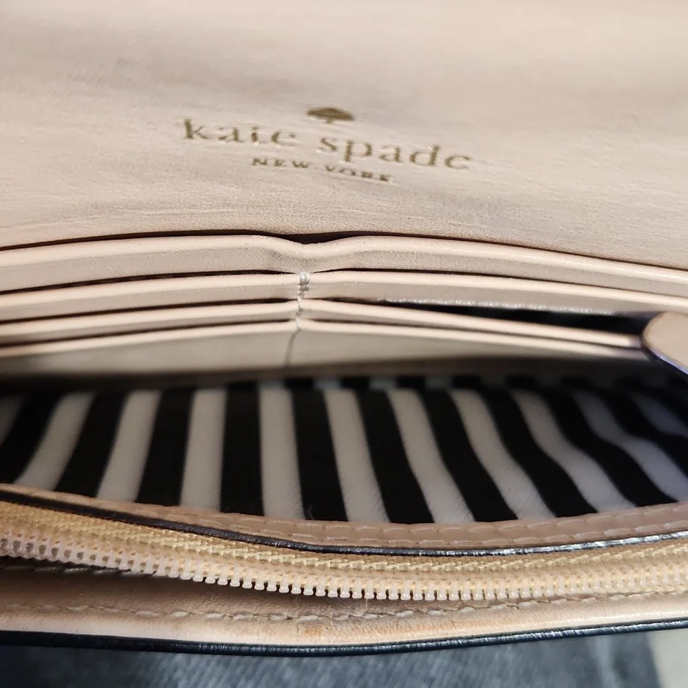 Kate Spade Turnlock Mara Hampton Road Black Leather Clutch Wallet